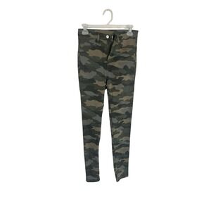 H&M Women's Camouflage Skinny Jeans size 6